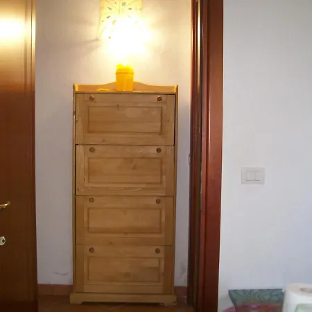 דירה Acquamarina אולביה